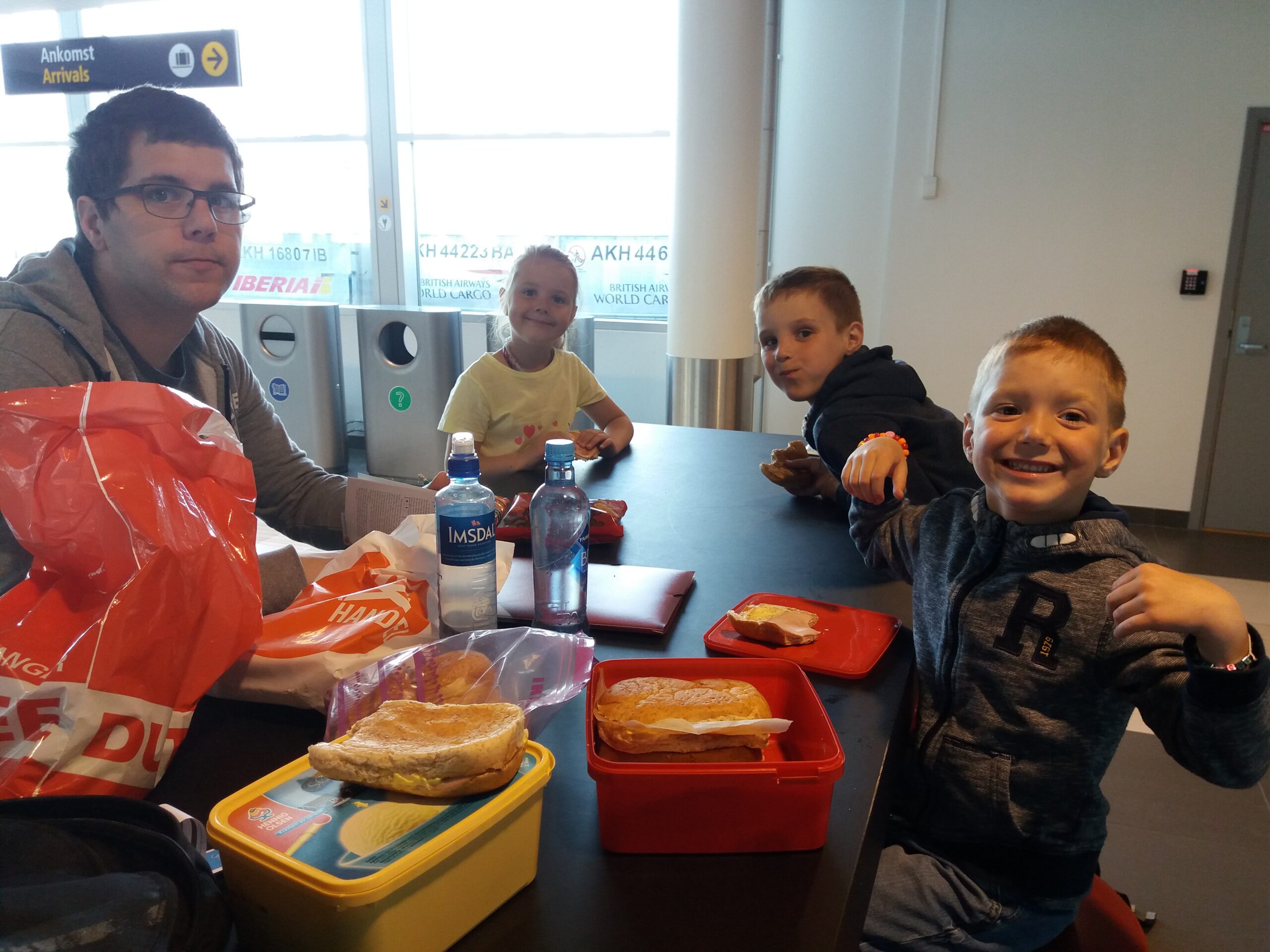 DU KIRSTEN, du er klare øve flyet åkka går IDAG OG IKKJE IMÅRÅ!?