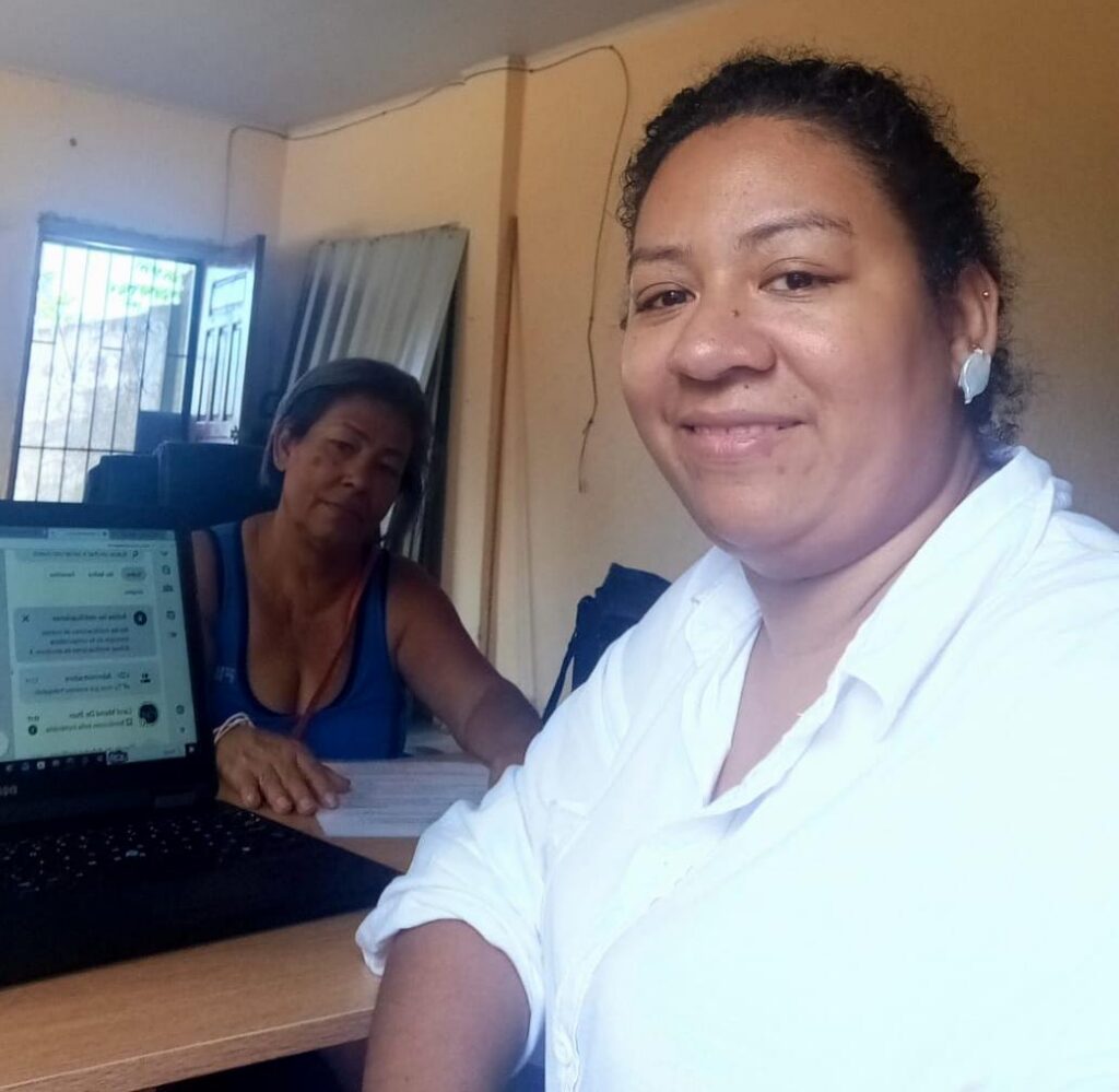 Våre to trofaste koordinatorer i Honduras, Saralee og Lili